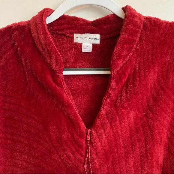 Red Zip Up Robe - Picture 2 of 4